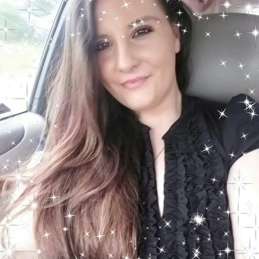 Meet your Posher, Becky